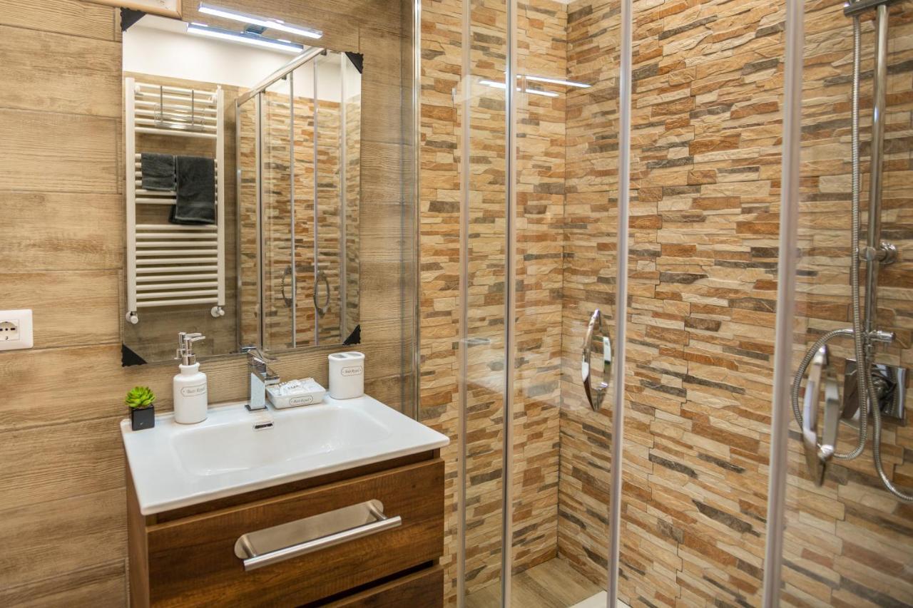 Ilioneo Apartments Napoli Eksteriør billede
