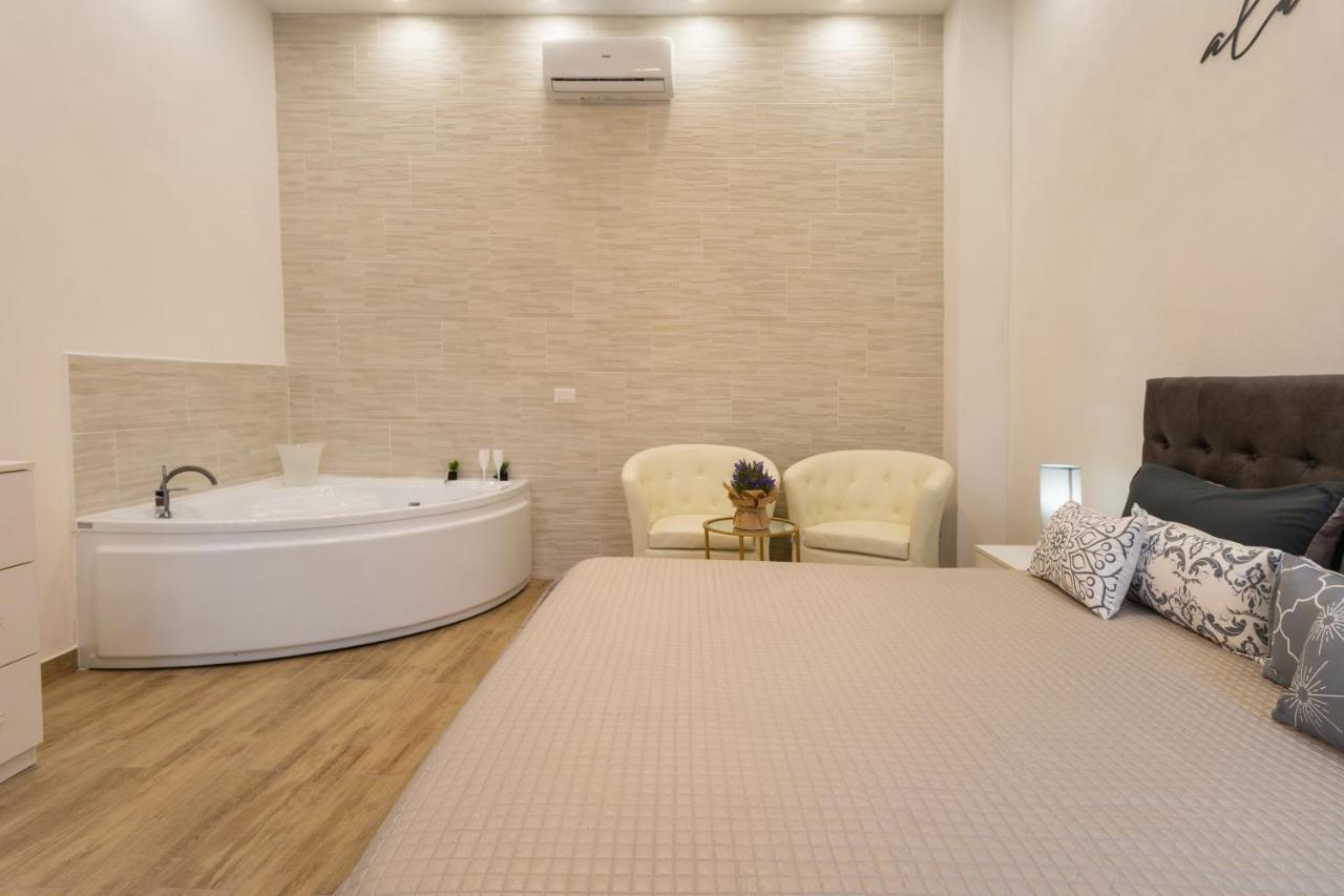 Ilioneo Apartments Napoli Eksteriør billede